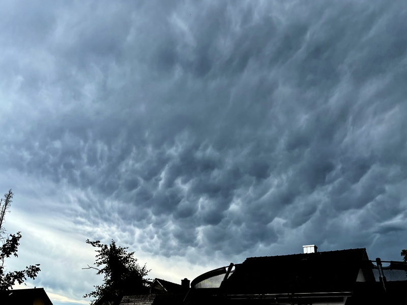 Mammatus-Wolken