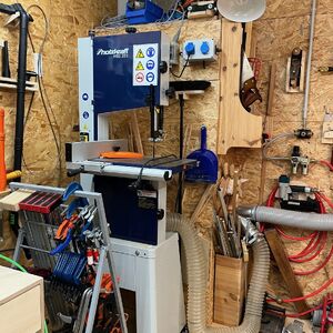 gallery/thumbs/Bandsäge und Absauganlage